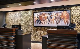 Renaissance Austin Hotel